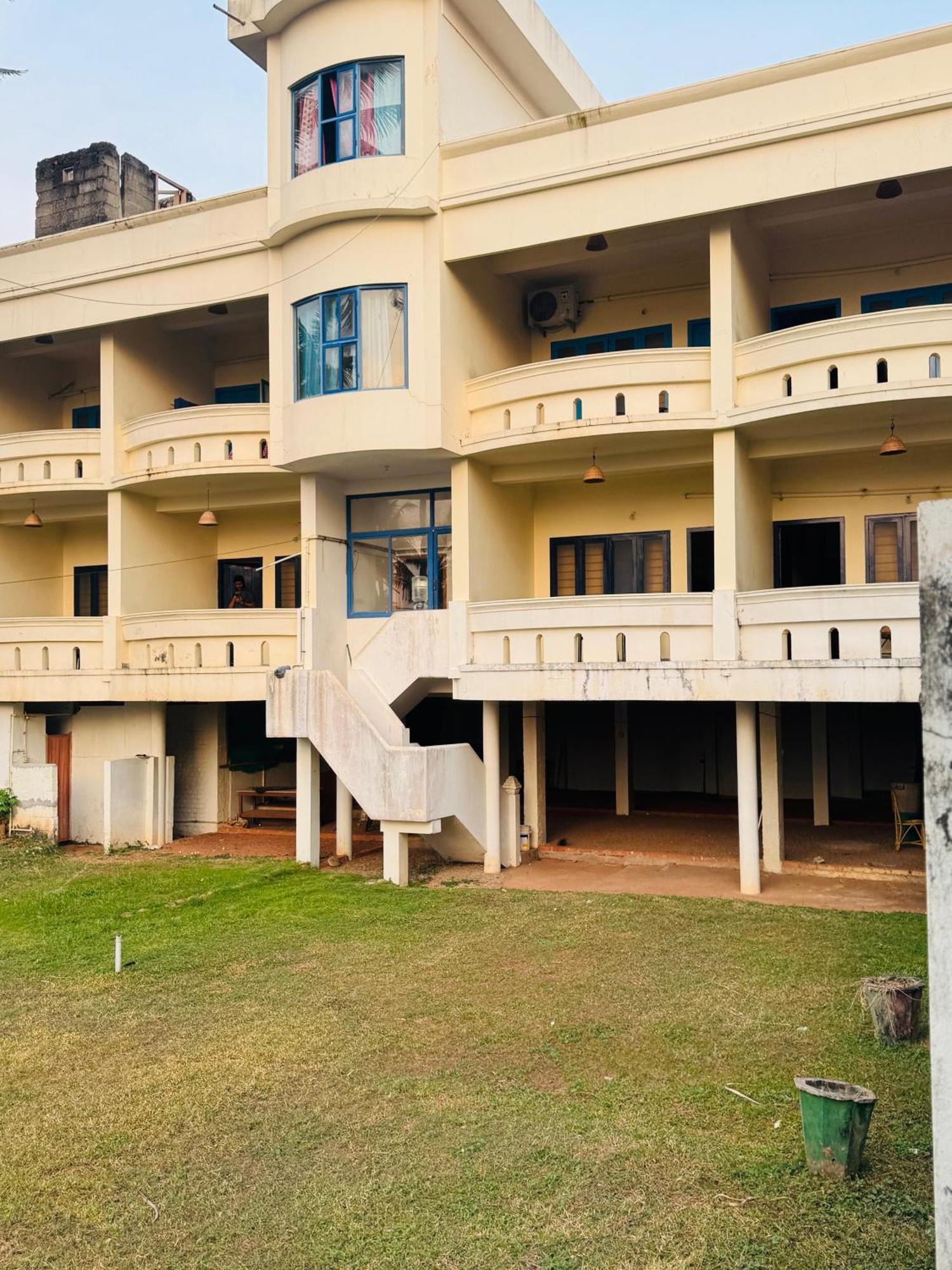 Beach View Balcony Resort By Hello Varkala Exterior photo