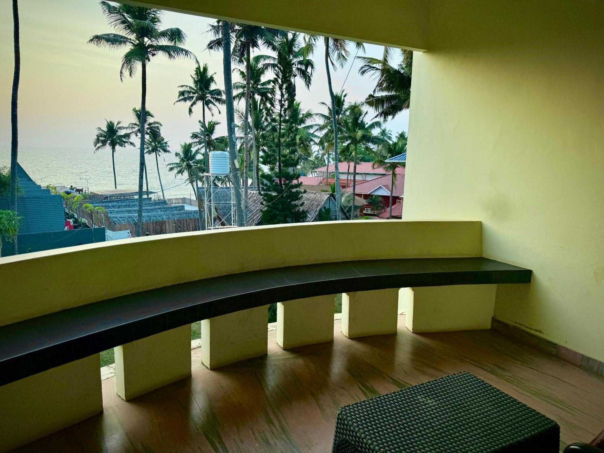 Beach View Balcony Resort By Hello Varkala Exterior photo