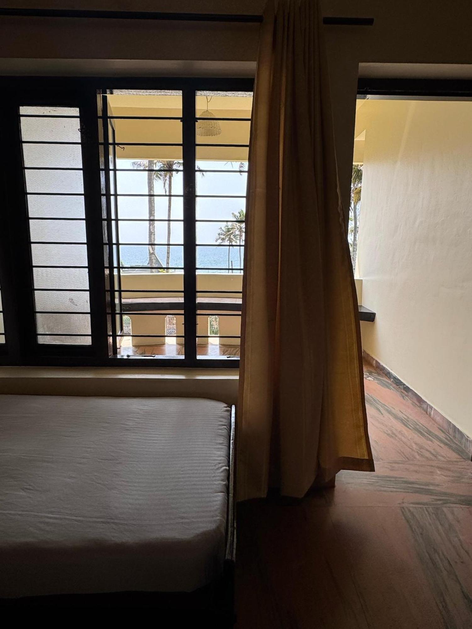 Beach View Balcony Resort By Hello Varkala Exterior photo